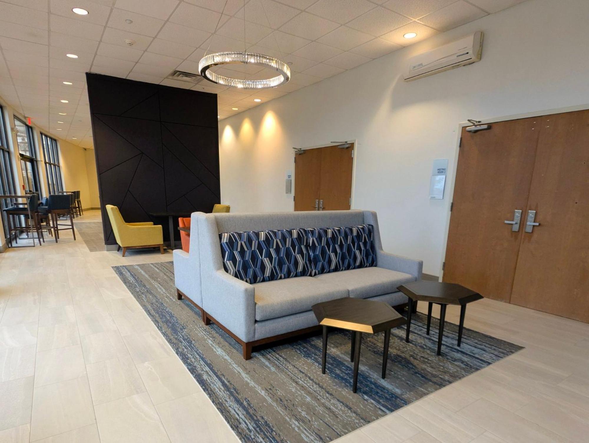 Holiday Inn Carbondale - Conference Center By Ihg Ngoại thất bức ảnh